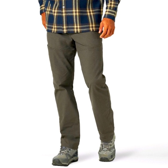 Wrangler Slim Straight Tech Pants NWT - Picture 1 of 13